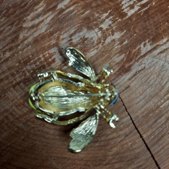 Whimsical‎ Bumble Bee Pin Brooch Gold Tone Yellow Blue Black - Picture 6 of 7